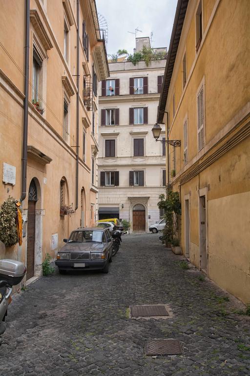 Quattro Cantoni R-Home Rome Room photo