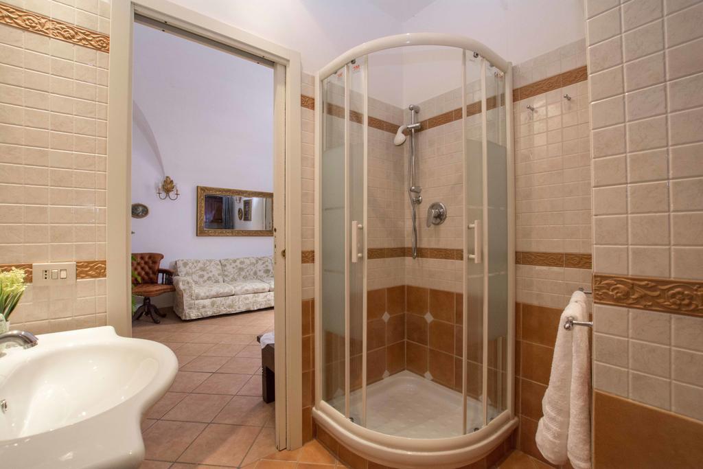 Quattro Cantoni R-Home Rome Room photo